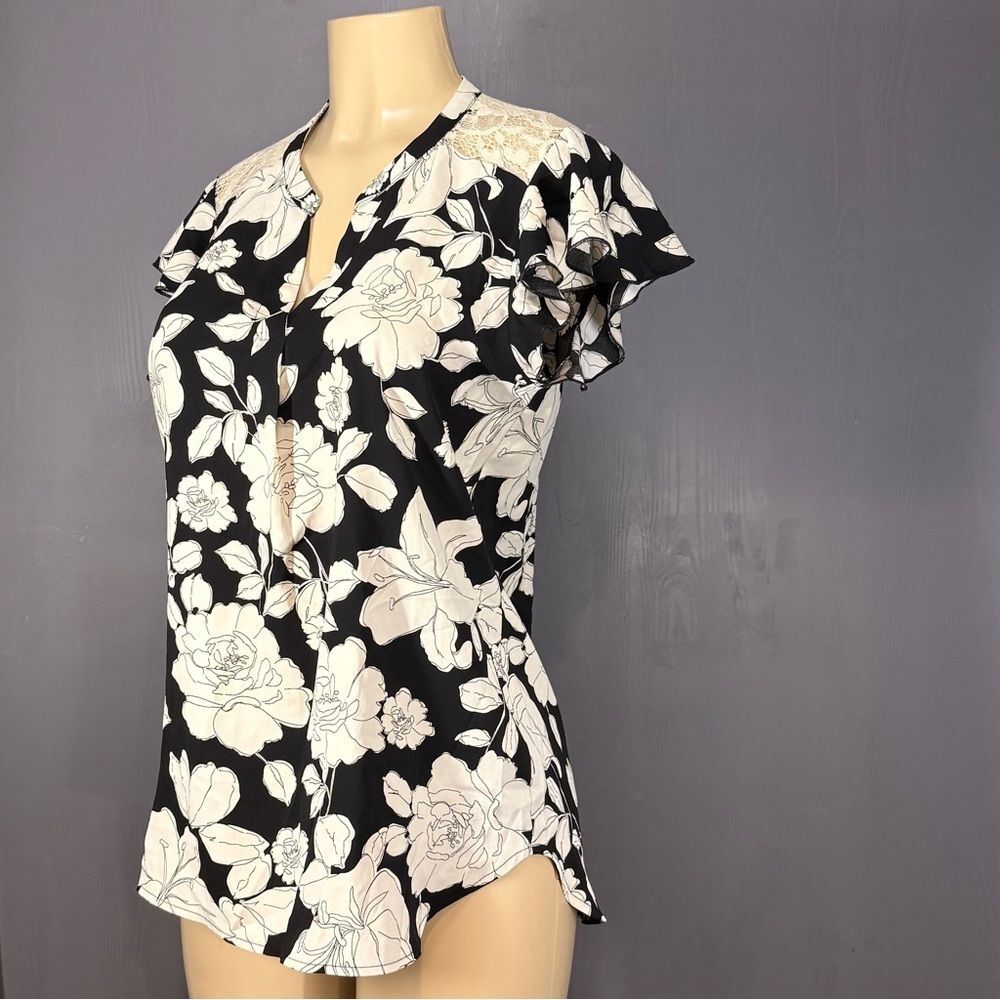 Gaharu Lace Yoke Floral Blouse Tee Top | Black Cream Romantic Flutter Sleeve | M